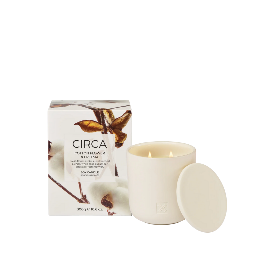Soy Candle 300g | Cotton Flower & Freesia