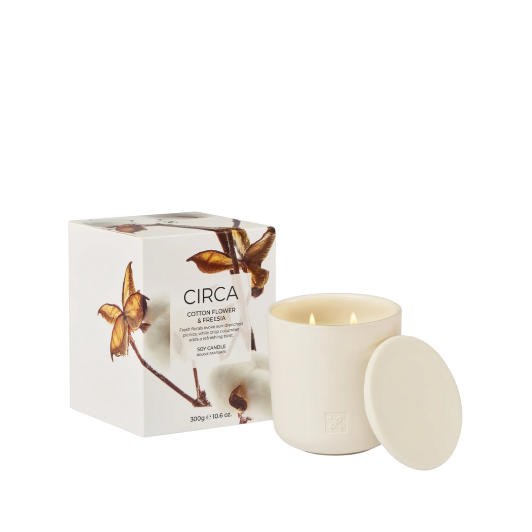 Soy Candle 300g | Cotton Flower & Freesia