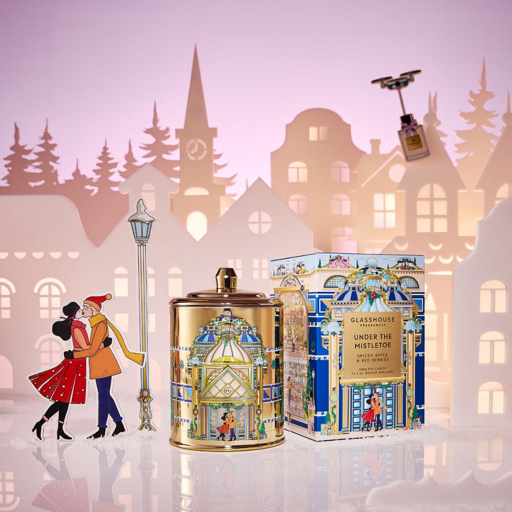 Soy Candle 380 - Under The Mistletoe (Limited Edition '25)