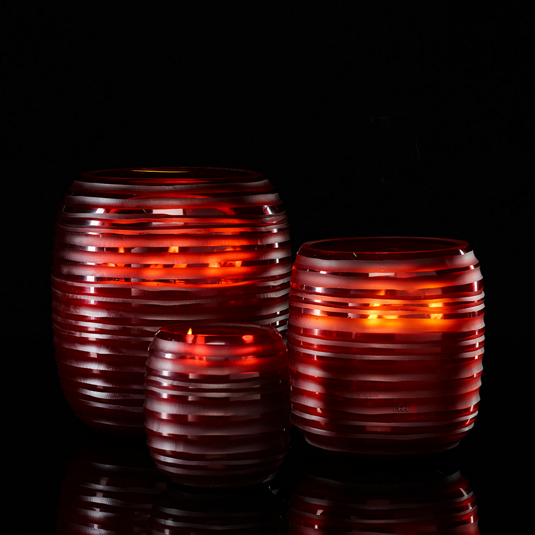 ONNO RED SPHERE XL CANDLE